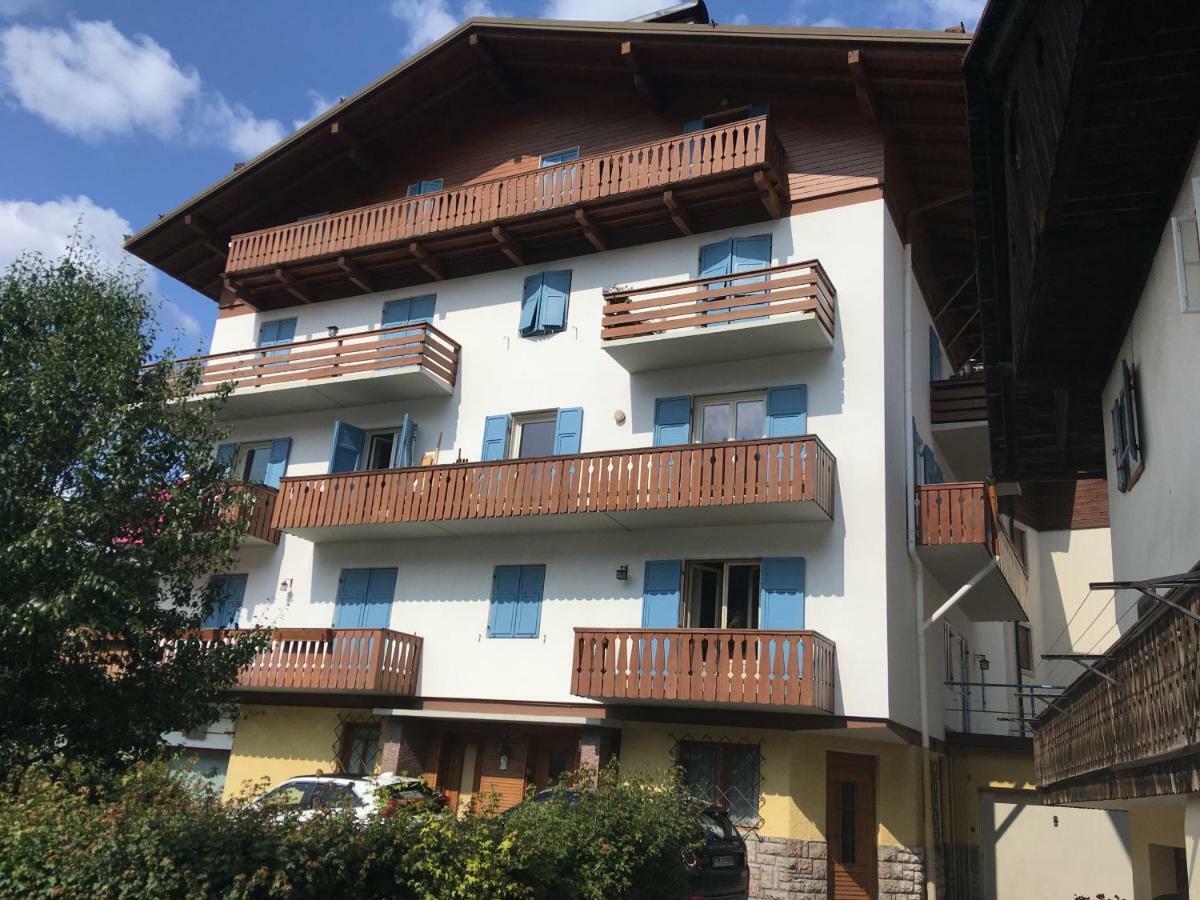 Casa Olimpia Apartman Cortina dʼAmpezzo Kültér fotó